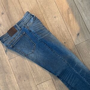 Lucky Brand Dark Wash Skinny Jeans